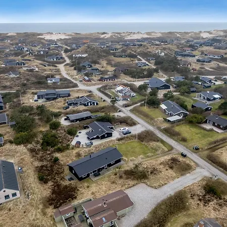 Bright And Modern - 1026 *